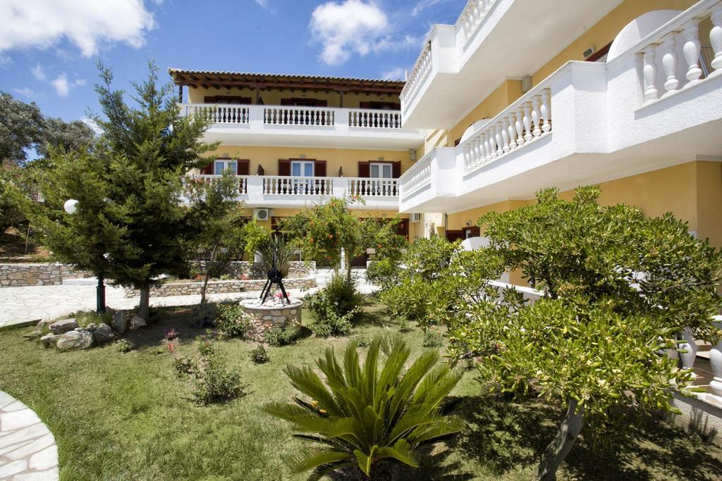 Blue Horizon Studios Skiathos Town Ngoại thất bức ảnh