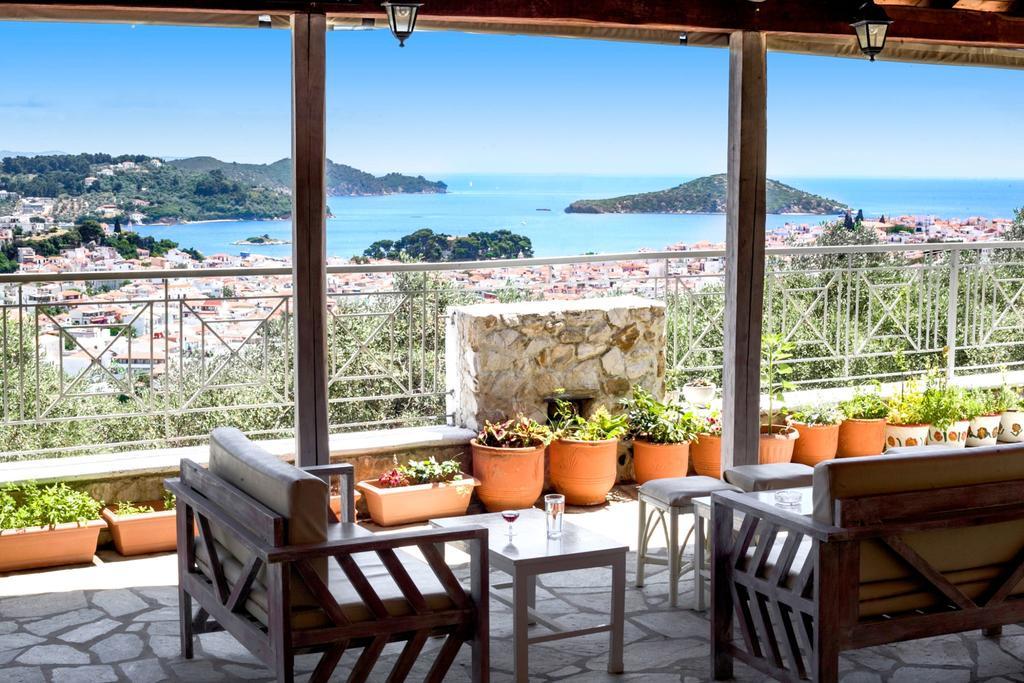 Blue Horizon Studios Skiathos Town Ngoại thất bức ảnh